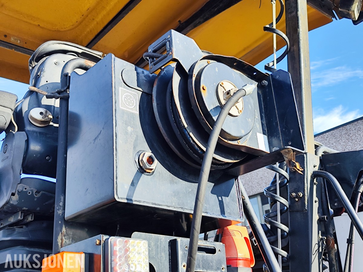 2016 Caterpillar AP300F asfaltutlegger – Cat SE34V – 5 728 timer