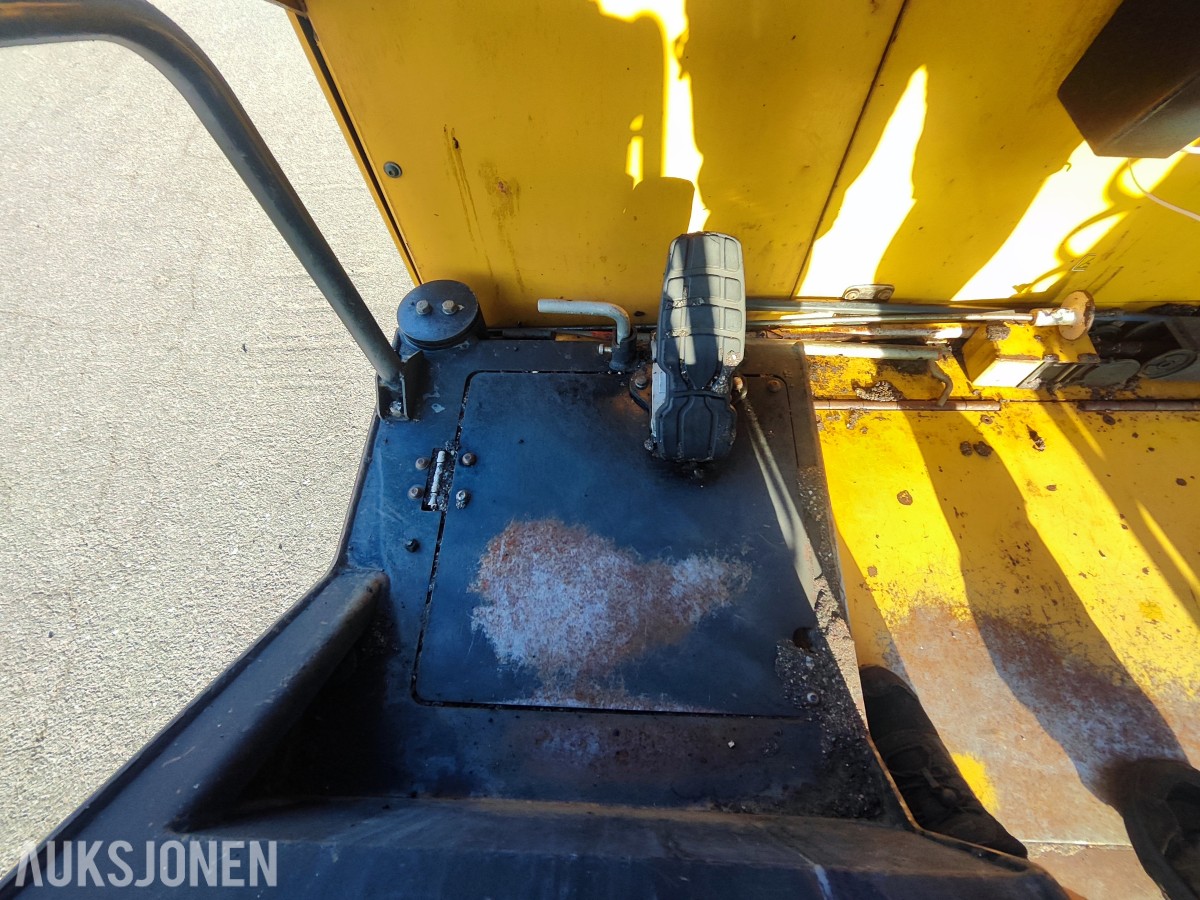 2016 Caterpillar AP300F asfaltutlegger – Cat SE34V – 5 728 timer