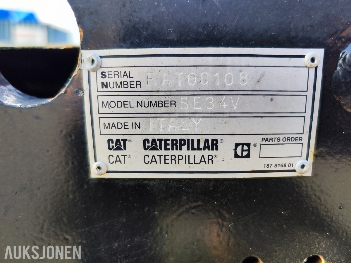 2016 Caterpillar AP300F asfaltutlegger – Cat SE34V – 5 728 timer