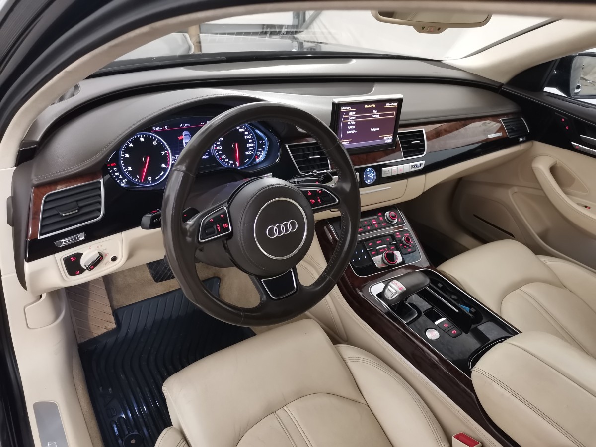 2011 Audi A8 4.2 V8 371 HK QUATTRO ACC LUFT BOSE KAMERA SOFT CLOSE - UTEN MINSTEPRIS! 