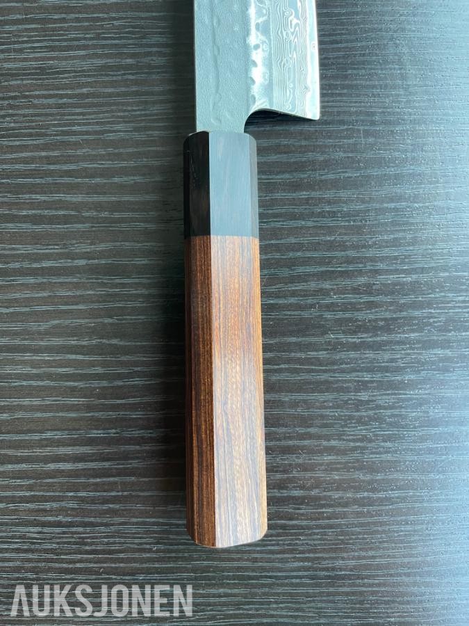 48 TIMERS AUKSJON - Senko Damaskus Kiritsuke + Sashimi-kniv