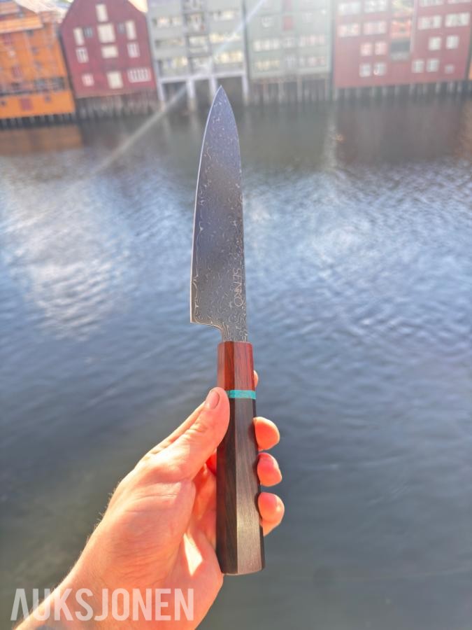 48 TIMERS AUKSJON - Senko 67-lags Damascus 2-delt knivsett + Sashimi-kniv