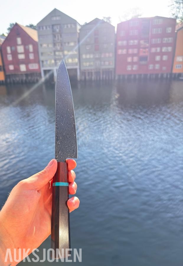 48 TIMERS AUKSJON - Senko 67-lags Damascus 2-delt knivsett + Sashimi-kniv