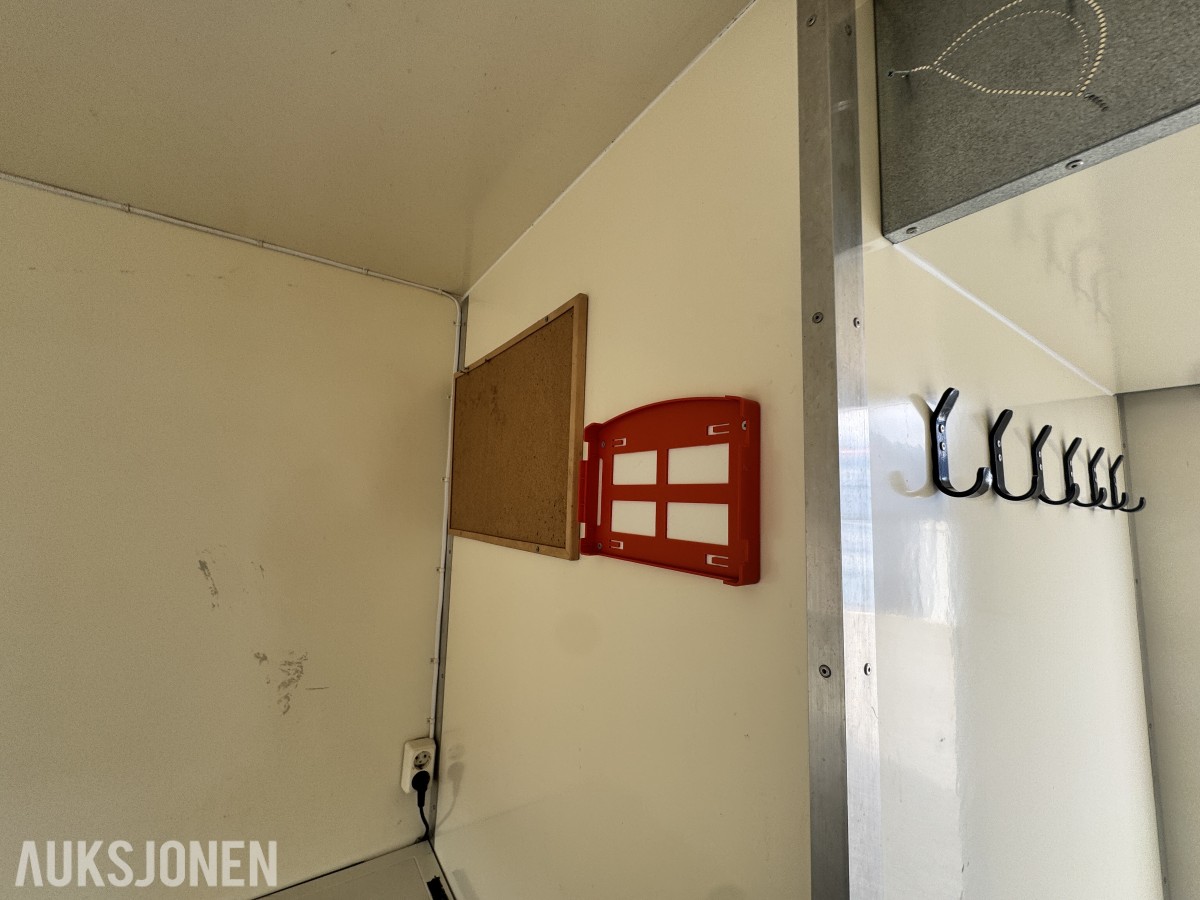 ARNPRO mannskapsbrakke med WC