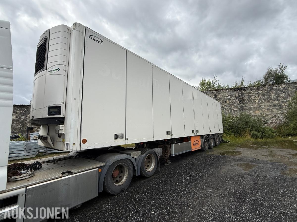 2014 Ekeri 3 Akslet thermosemi - Carrier - Sideåpning