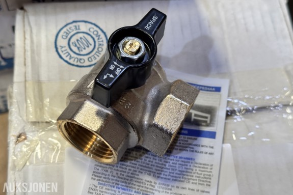 Ca 32 stk. Effebi Space kuleventil 1 tommer