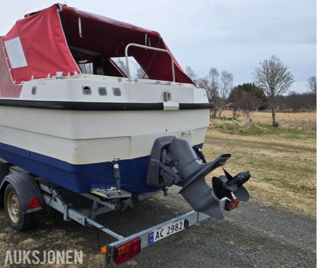 1980 Mørebas 7200 Volvo Penta AD31L-A Duoprop 290 - Reparasjonsobjekt