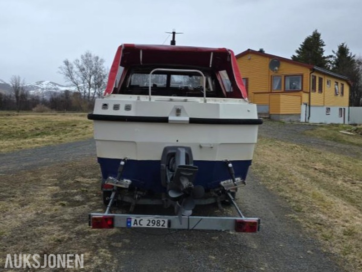 1980 Mørebas 7200 Volvo Penta AD31L-A Duoprop 290 - Reparasjonsobjekt