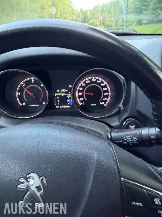 2013 Peugeot 4008 1.6 Diesel 114hk 4X4 Cruisekontroll, Ryggekamera, Navigasjon
