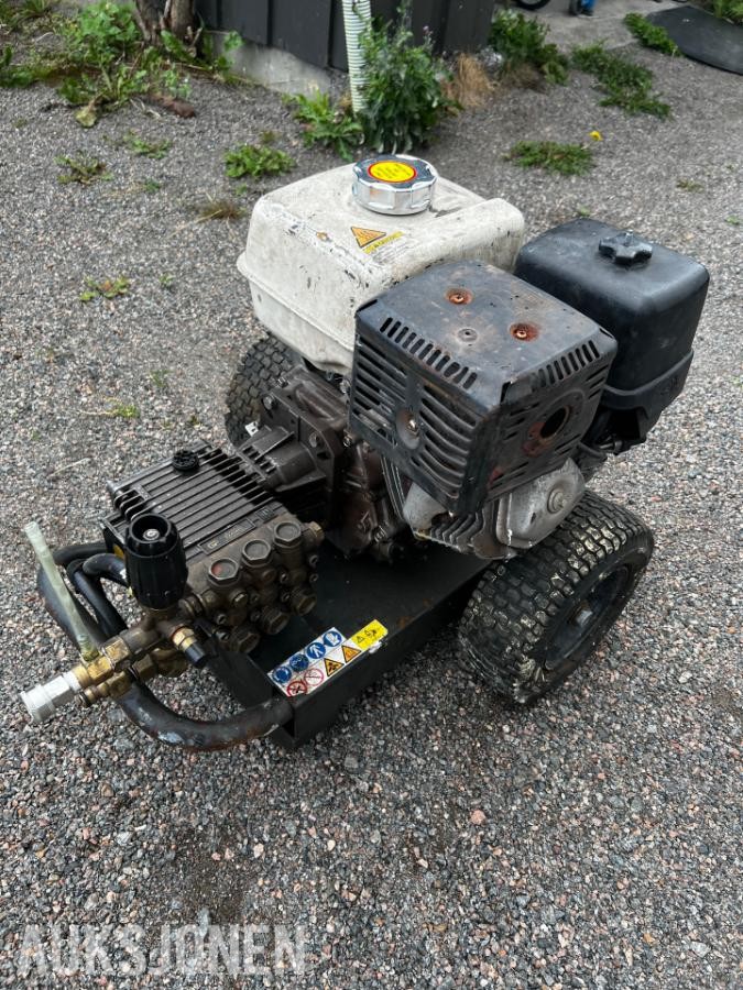 Honda GX390 høytrykk aggregat med mye utstyr!