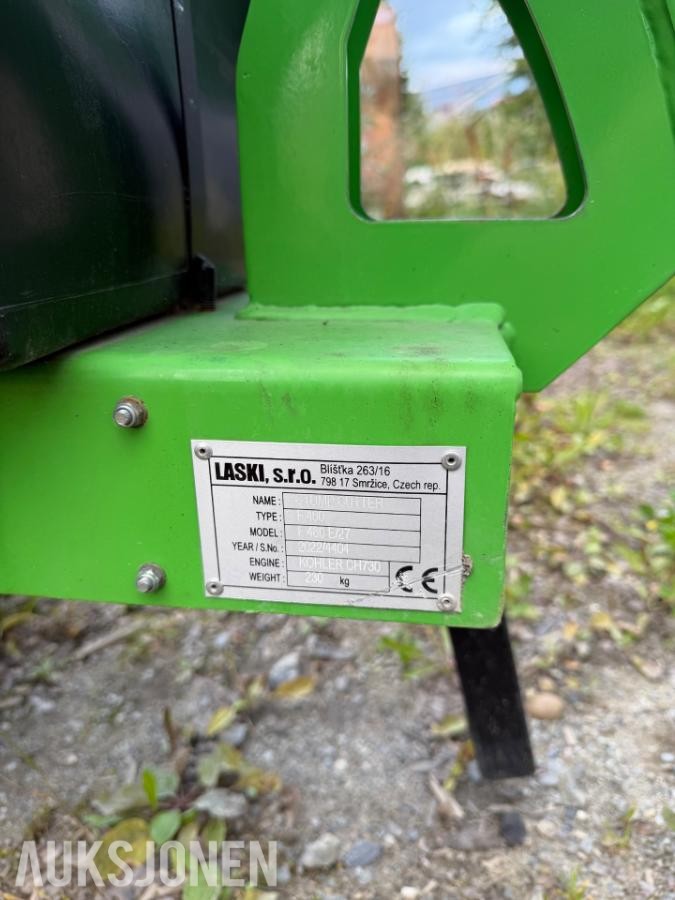 2022 Laski 460E stubbefres