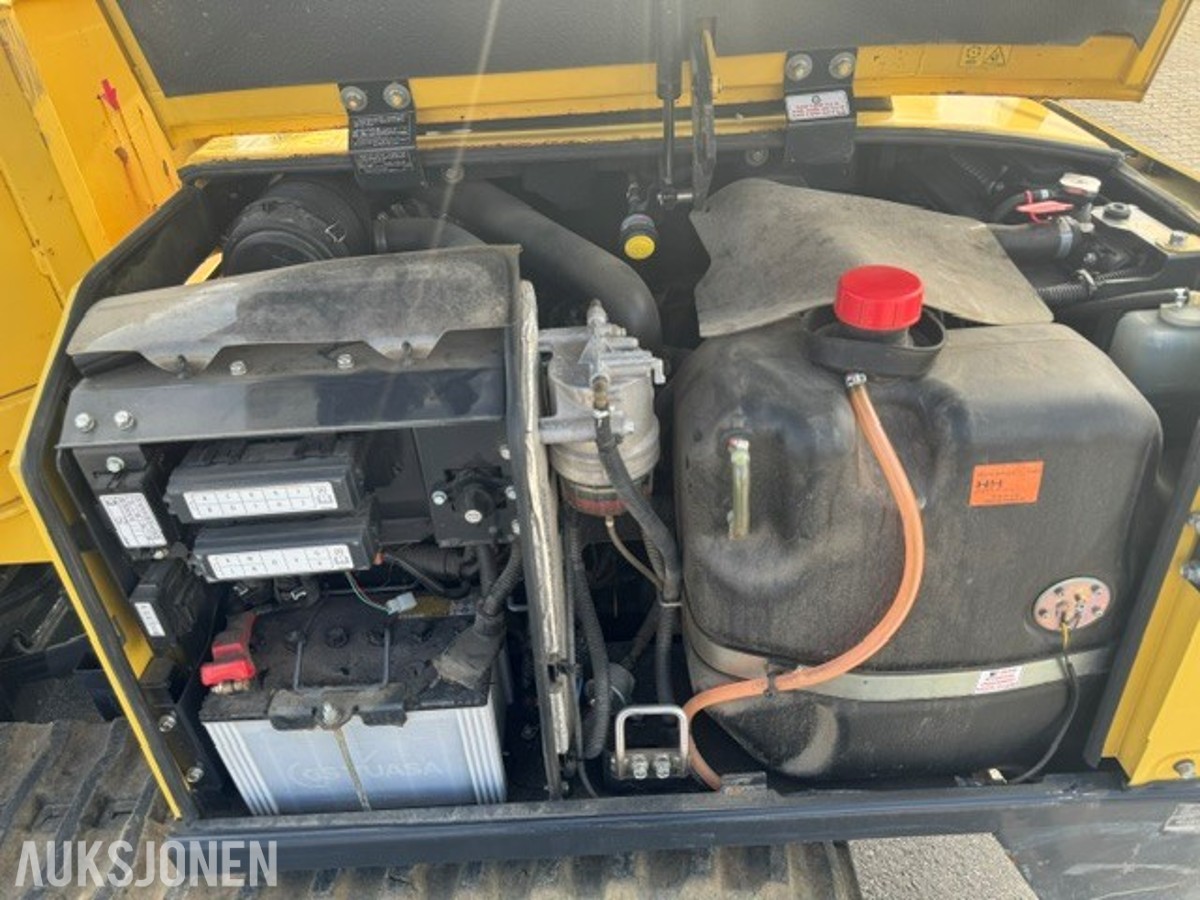 Yanmar C-30 minidumper