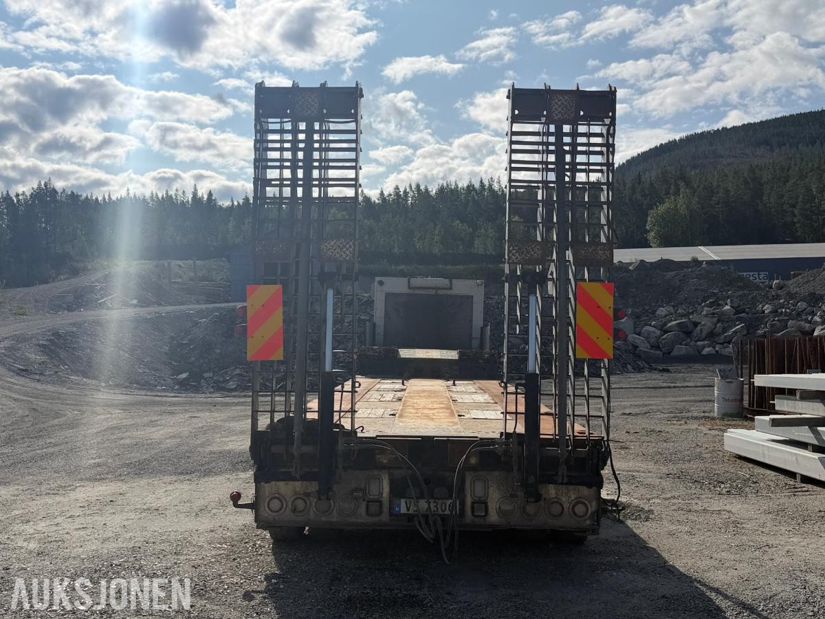 2014 Carnehl Sattelanhanger maskinhenger med 54460 kg nyttelast