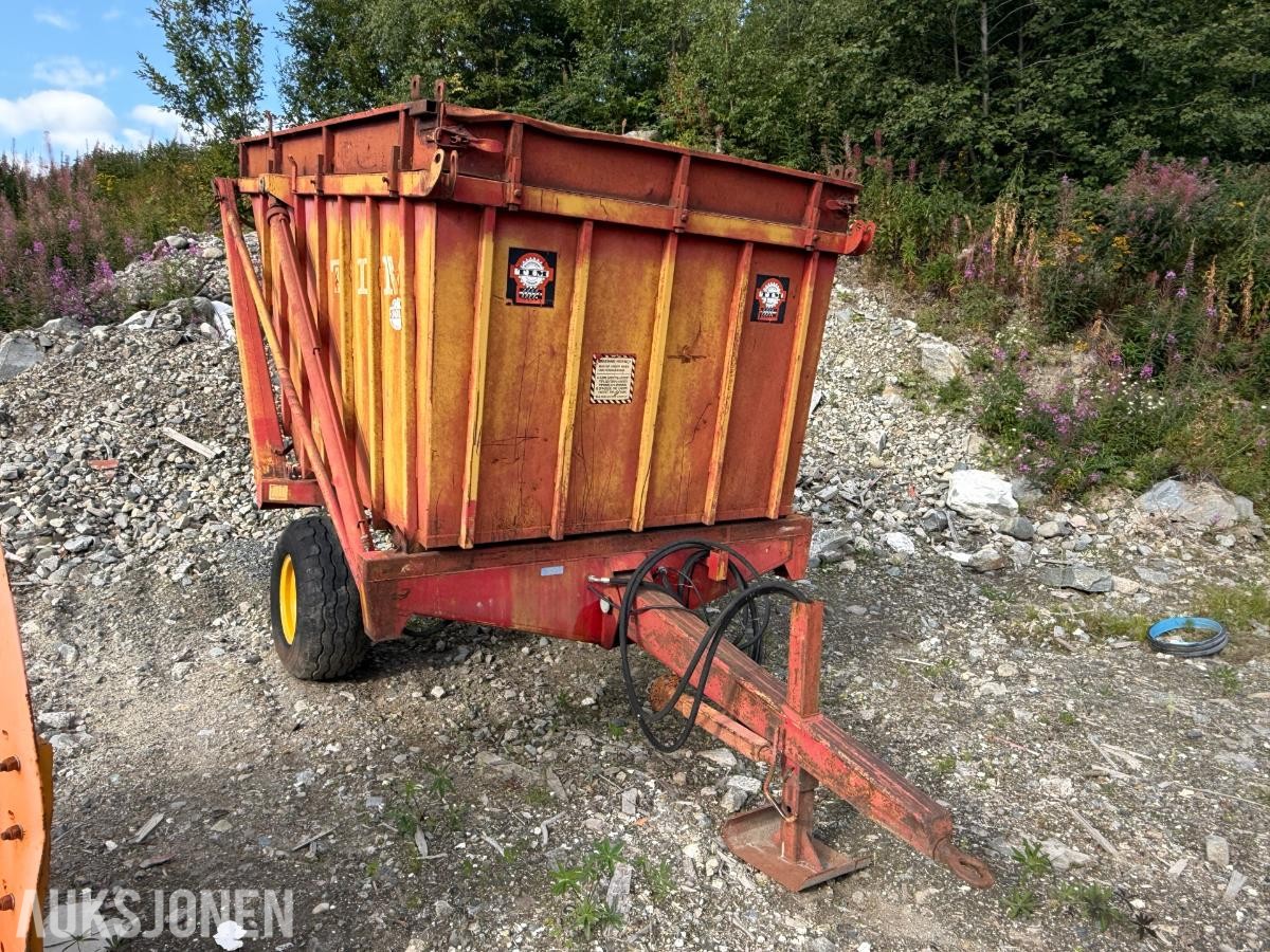 TIM Maskinfabrik 801-077 Høytippvogn