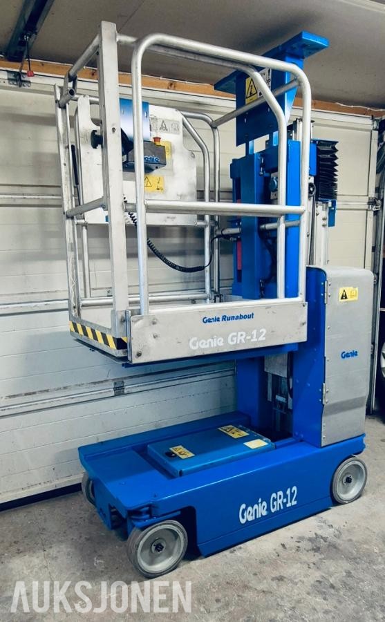 2012 Genie GR-12