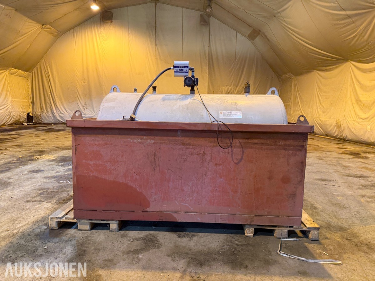3000 liter Dieseltank med pumpe og telleverk 