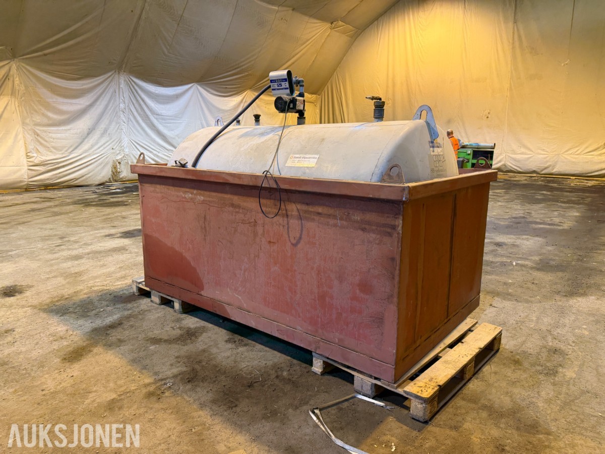 3000 liter Dieseltank med pumpe og telleverk 