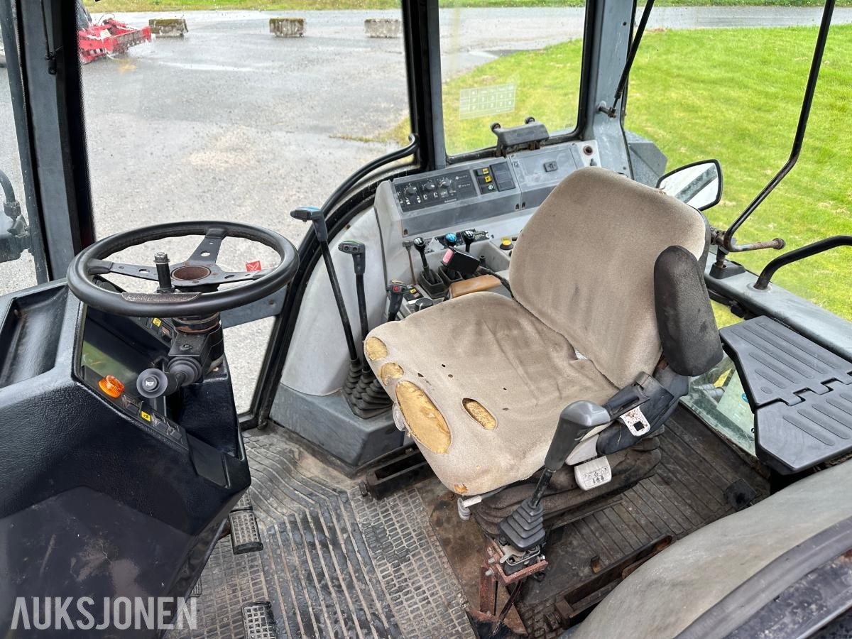 1995 Valmet / Valtra 6400 Turbo Traktor | Quicke 660 laster | 11 678 t