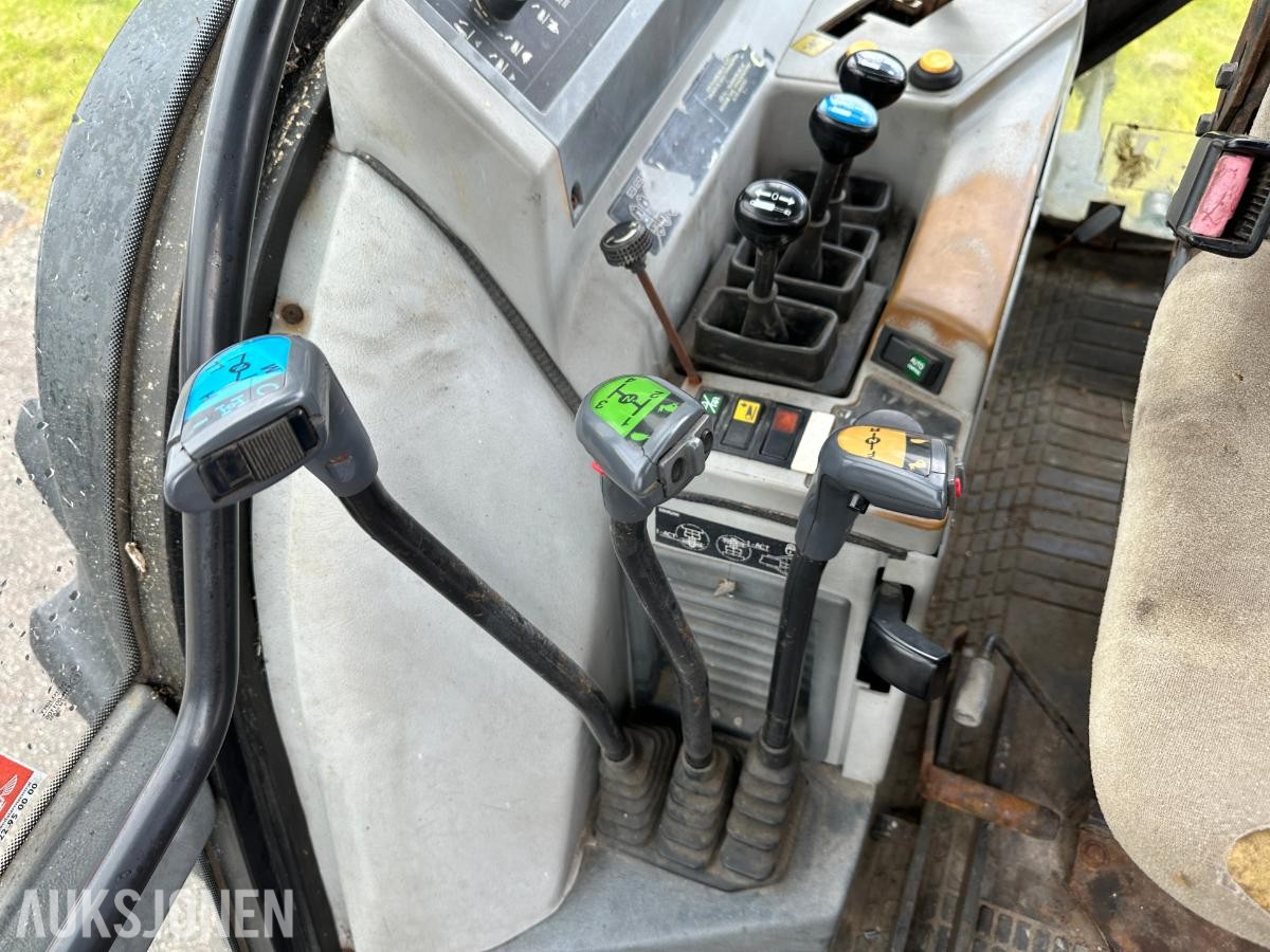 1995 Valmet / Valtra 6400 Turbo Traktor | Quicke 660 laster | 11 678 t