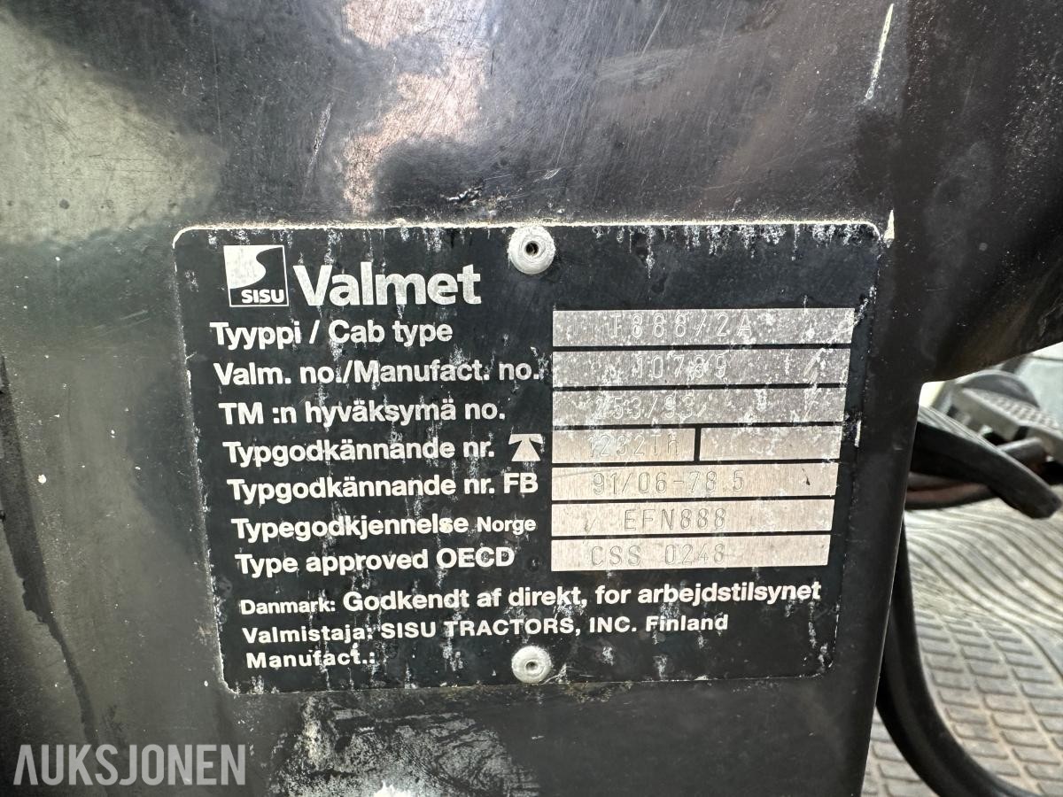 1995 Valmet / Valtra 6400 Turbo Traktor | Quicke 660 laster | 11 678 t