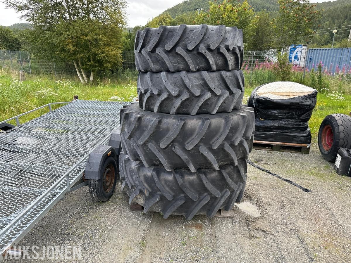 1995 Valmet / Valtra 6400 Turbo Traktor | Quicke 660 laster | 11 678 t