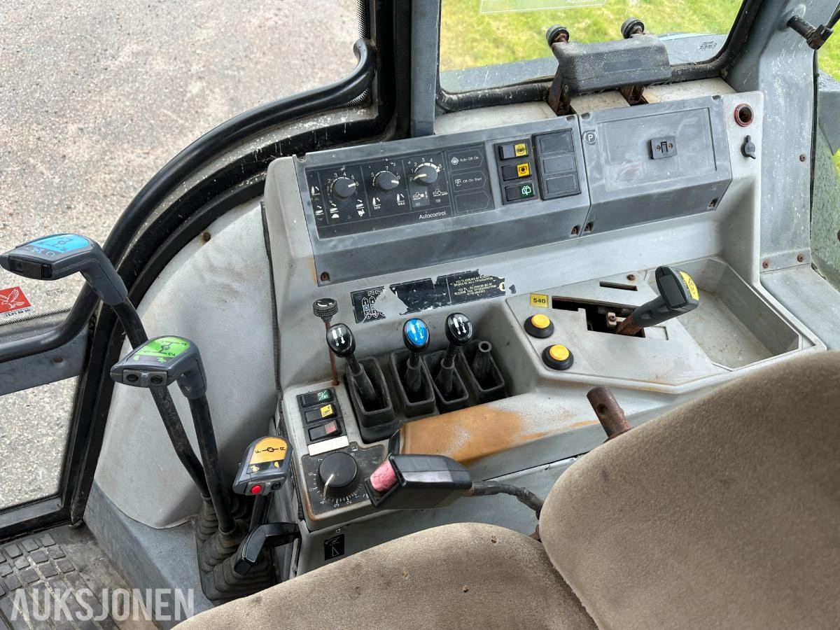 1995 Valmet / Valtra 6400 Turbo Traktor | Quicke 660 laster | 11 678 t