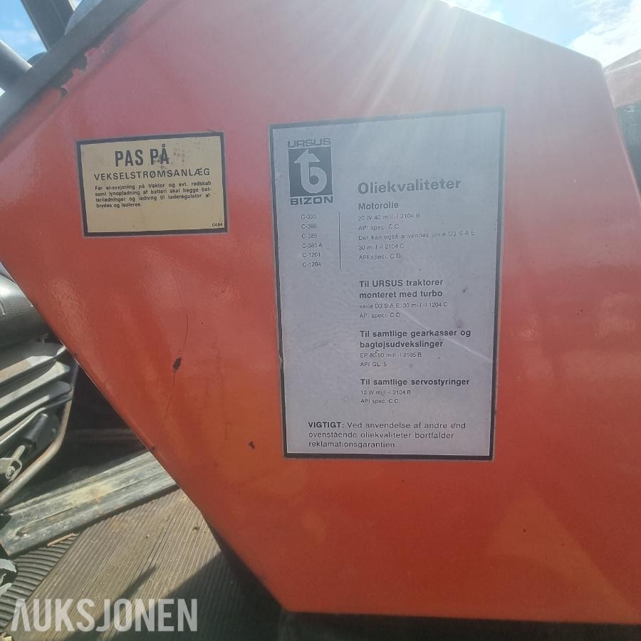 1982 Ursus C 385 De Lux 80 hk 1390 timer