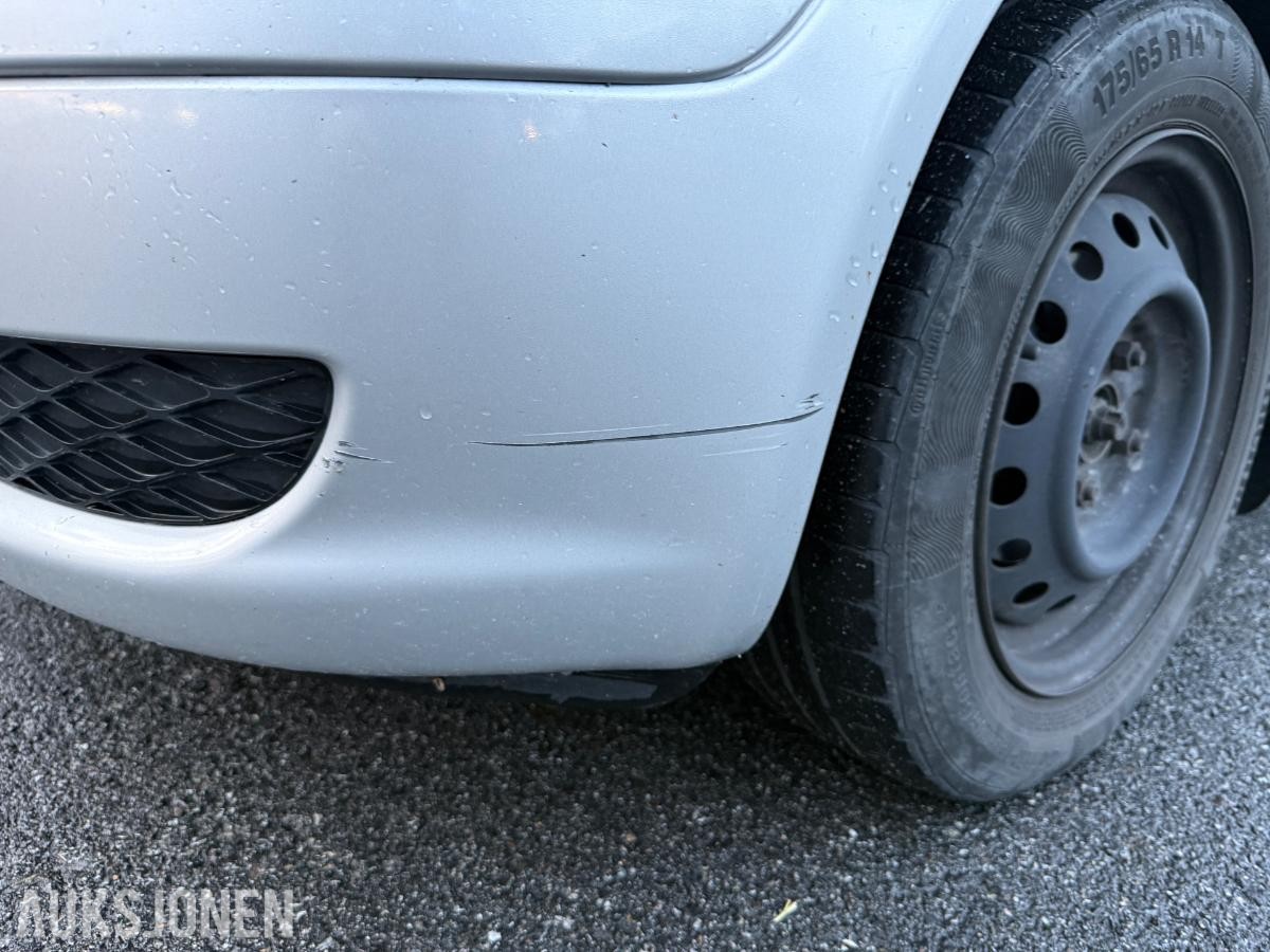 2003 Toyota Yaris 1.0 Bensin 65hk EU ok til 06.2027