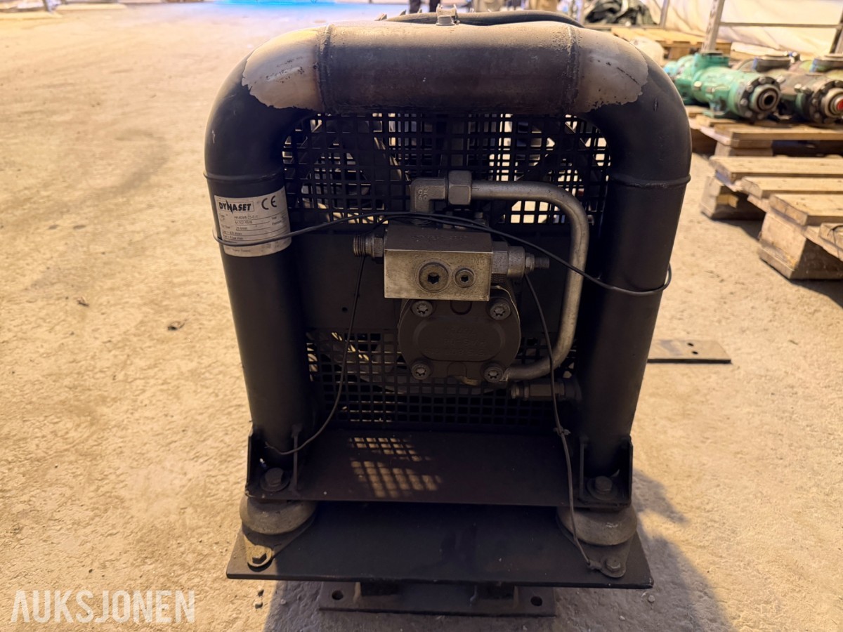 DYNASET hydraulisk stempelkompressor
