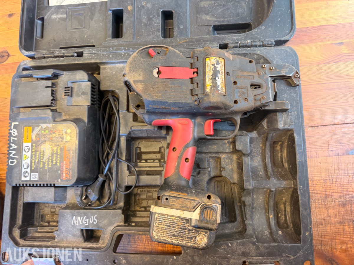MAX RB397 RE-BAR-TIER – BATTERIDREVET BINDEMASKIN MED LADER OG 30 SPOLER