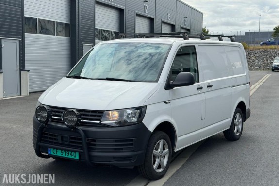 2018 Volkswagen Transporter, 2,0 TDI 110hk Kort, 157000km, Cruisekontroll, Hengerfeste, S+V dekk