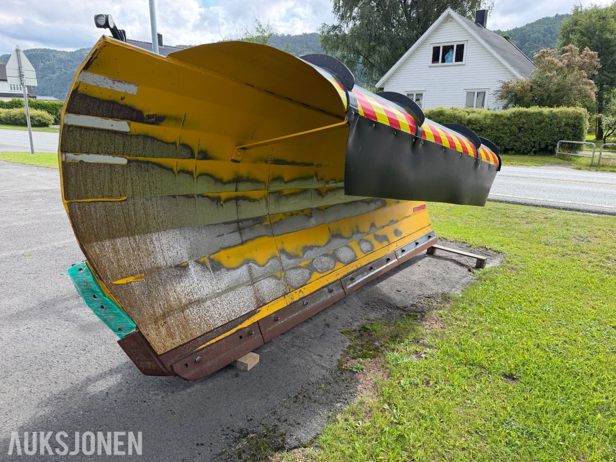 2022 STEINSLAND DS-70 SNØPLOG - 3300MM - LASTEBILFESTE