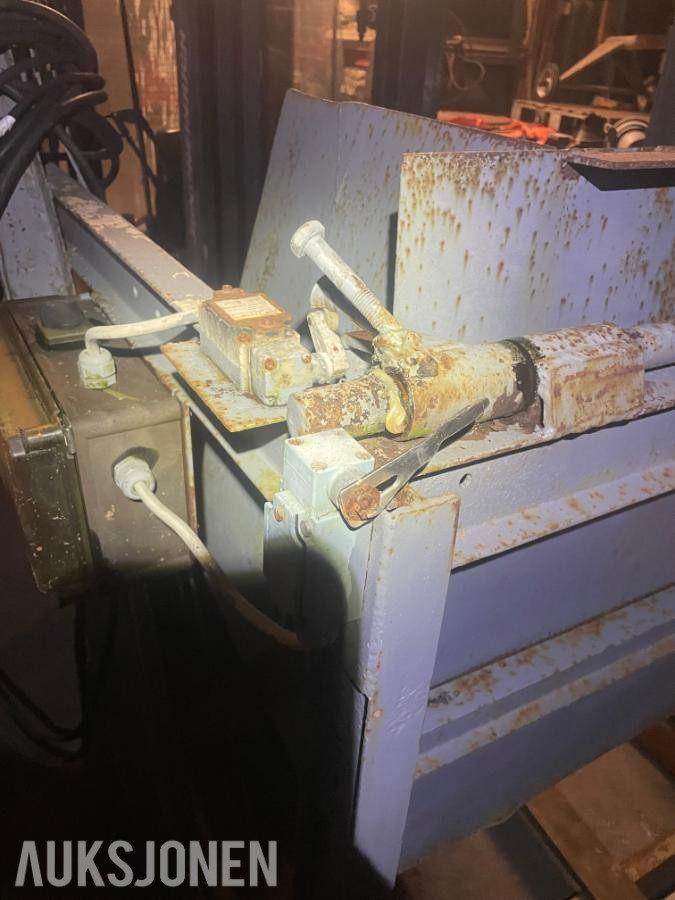 Elektrisk Kassetipper for Grønnsaker, poteter, ved, mm.