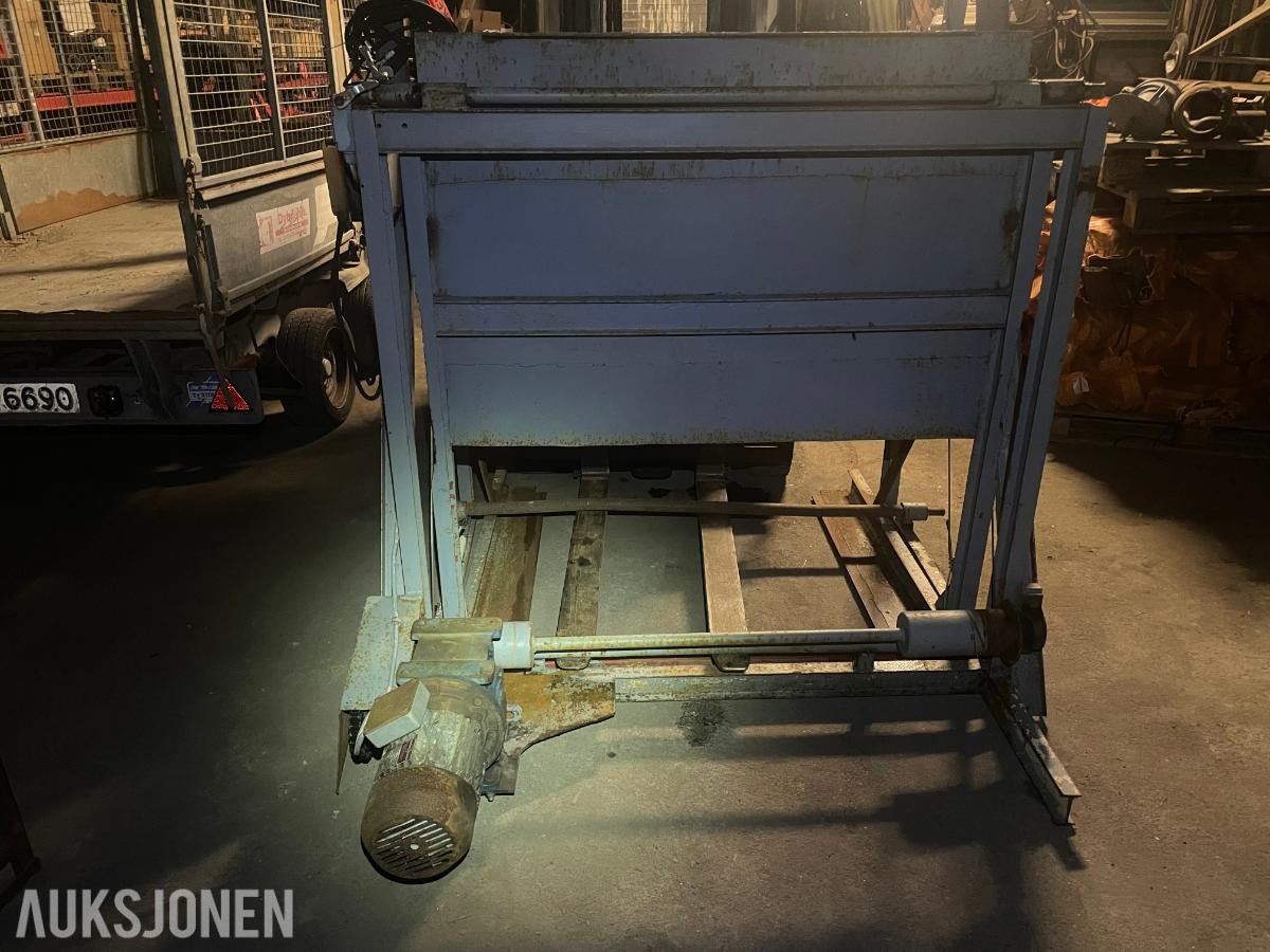 Elektrisk Kassetipper for Grønnsaker, poteter, ved, mm.