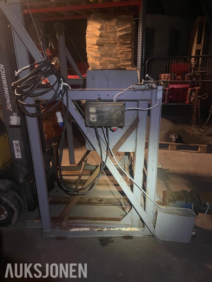 Elektrisk Kassetipper for Grønnsaker, poteter, ved, mm.