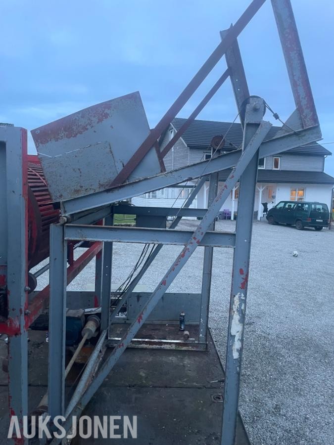 Elektrisk Kassetipper for Grønnsaker, poteter, ved, mm.