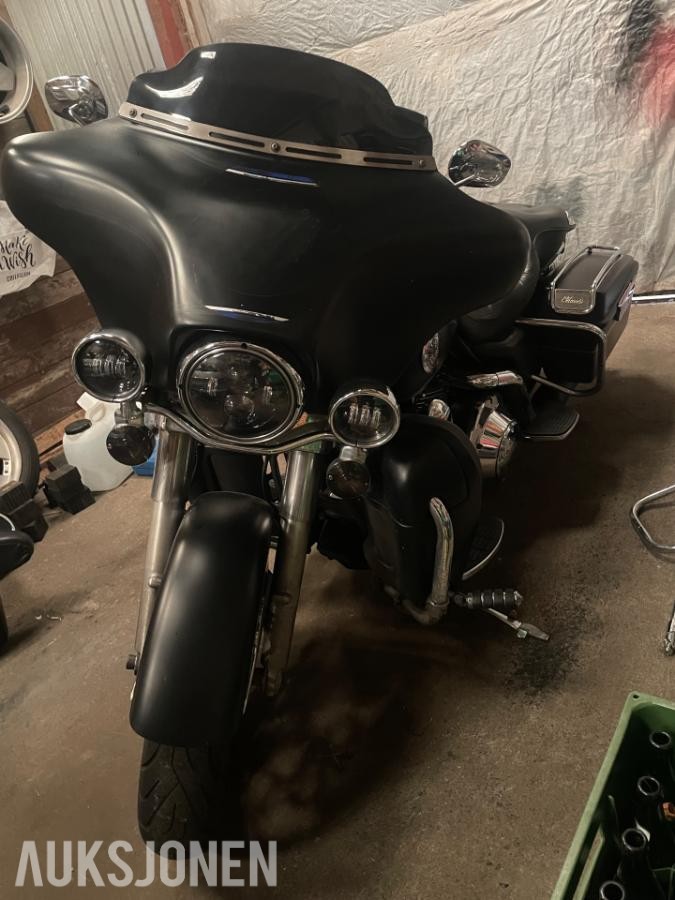 2002 Harley-Davidson FLHTCU Ultra Classic Electra Glide