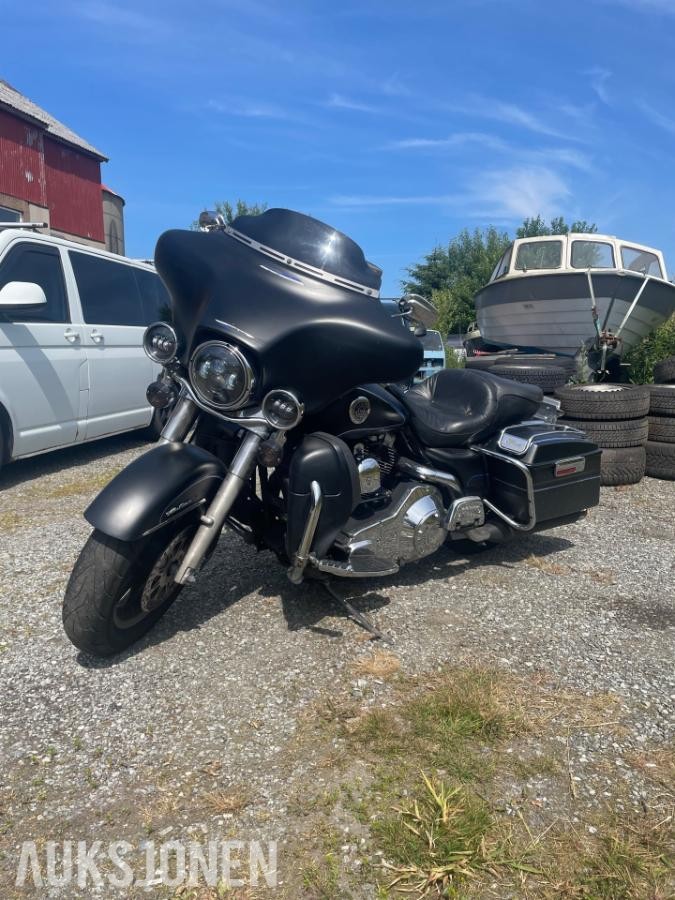 2002 Harley-Davidson FLHTCU Ultra Classic Electra Glide