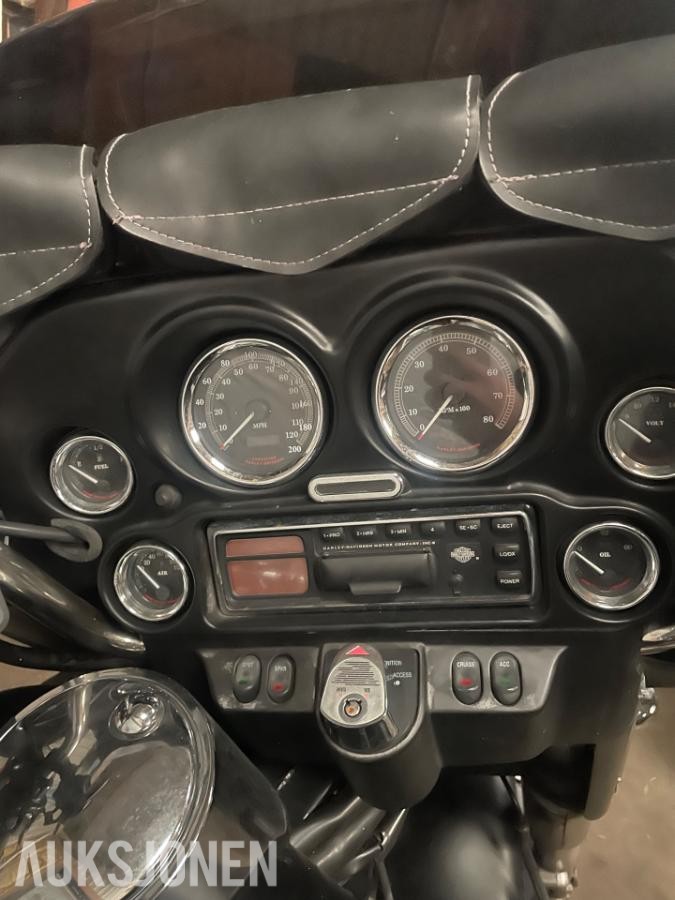 2002 Harley-Davidson FLHTCU Ultra Classic Electra Glide