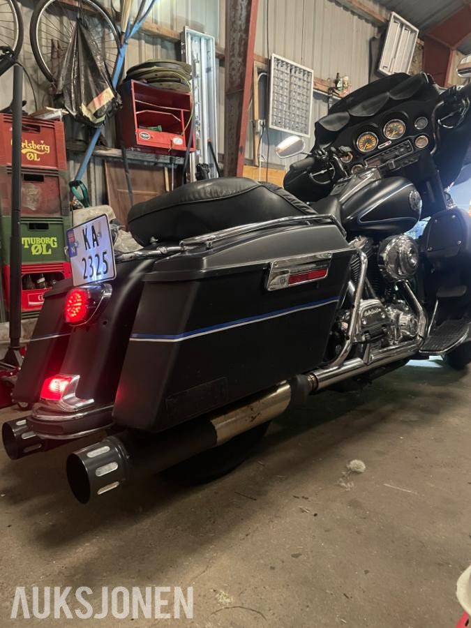 2002 Harley-Davidson FLHTCU Ultra Classic Electra Glide
