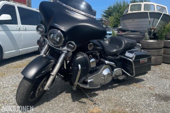 2002 Harley-Davidson FLHTCU Ultra Classic Electra Glide
