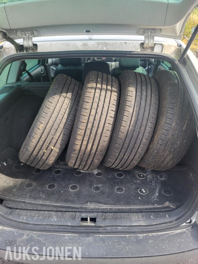 2004 Skoda Octavia 1.9 131hk cruisekontroll hengerefeste 161000km