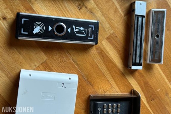 ASSA ABLOY GEZE Adgangskontrollsystem