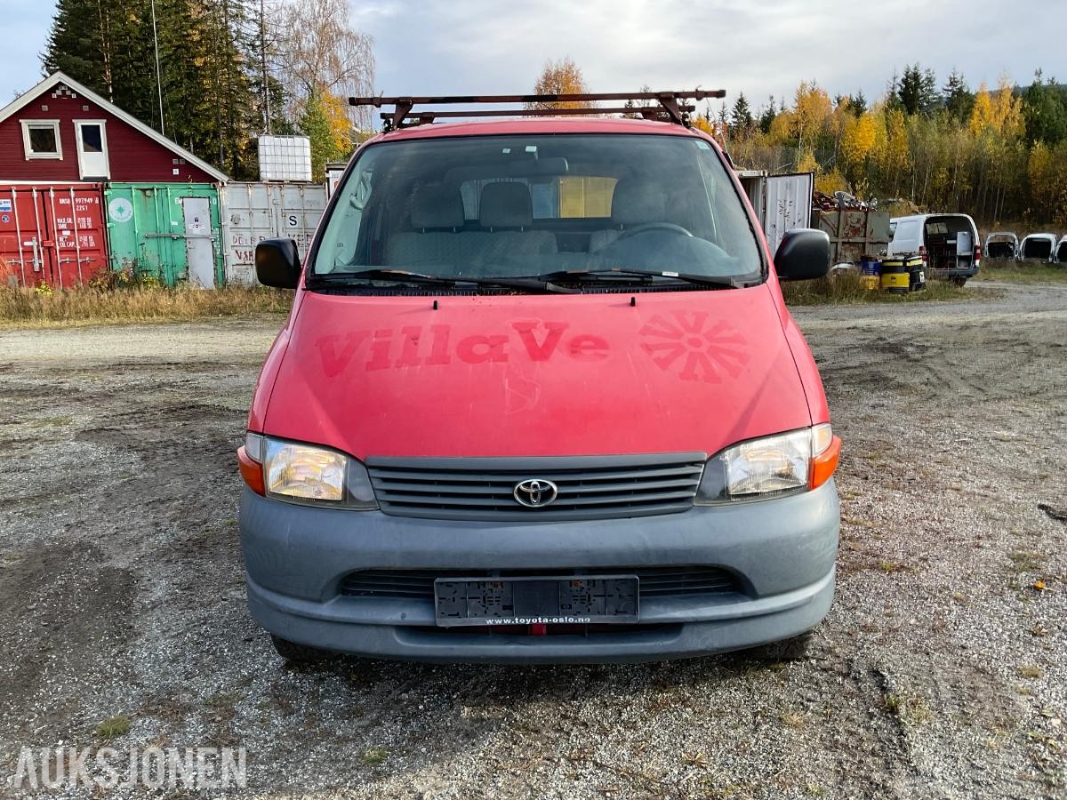 2002 Toyota HiAce,2.5-102 D