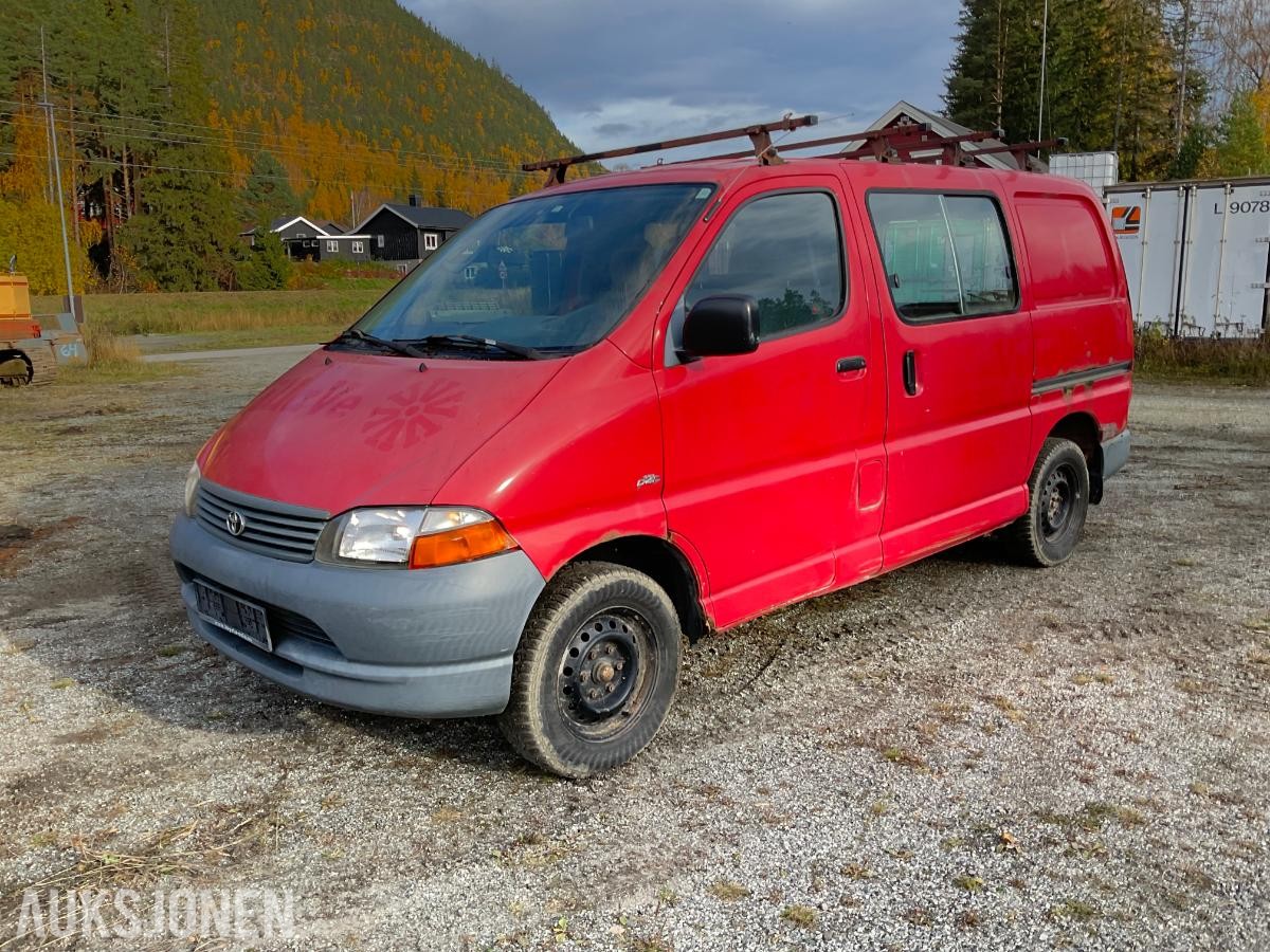 2002 Toyota HiAce,2.5-102 D