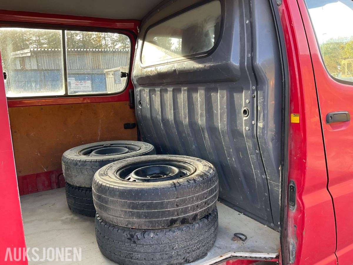 2002 Toyota HiAce,2.5-102 D