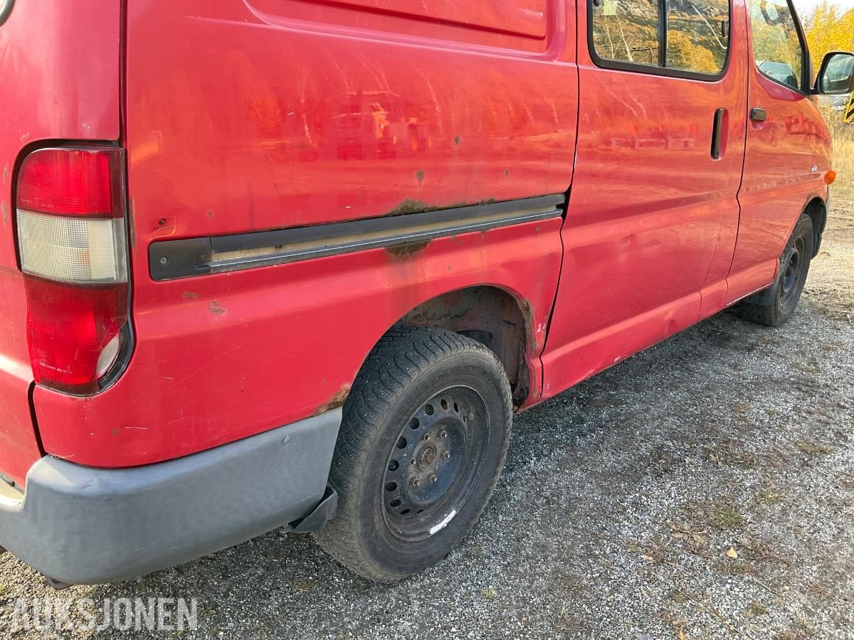2002 Toyota HiAce,2.5-102 D