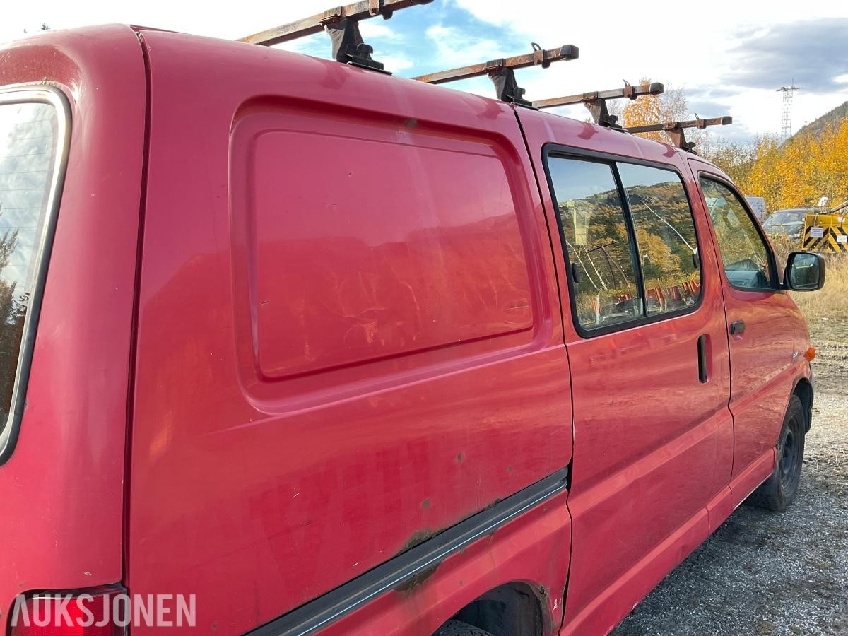 2002 Toyota HiAce,2.5-102 D