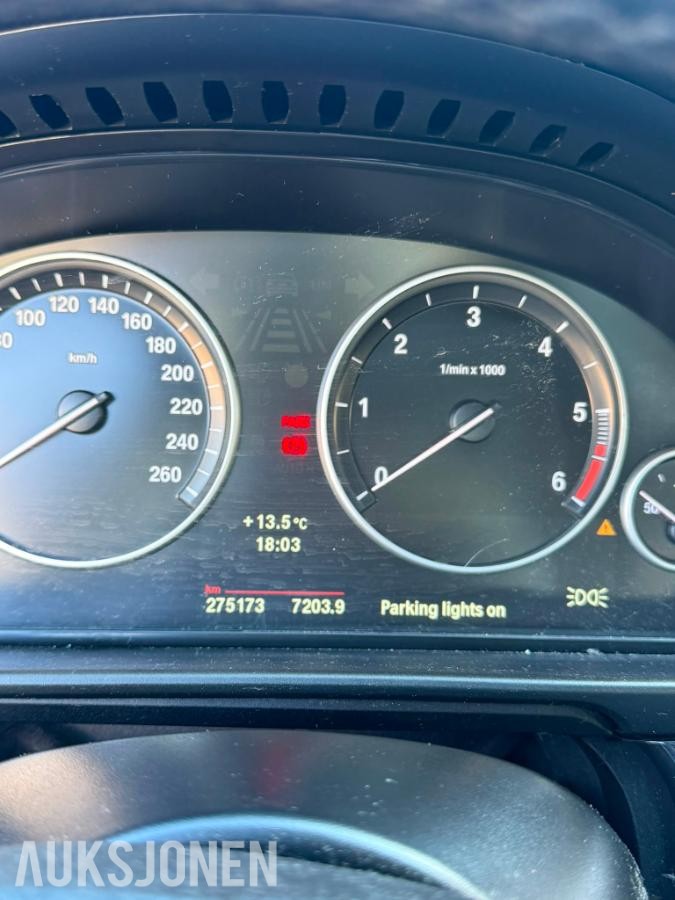 2013 BMW 520d Touring 2.0D 163hk Automat Hengerfeste
