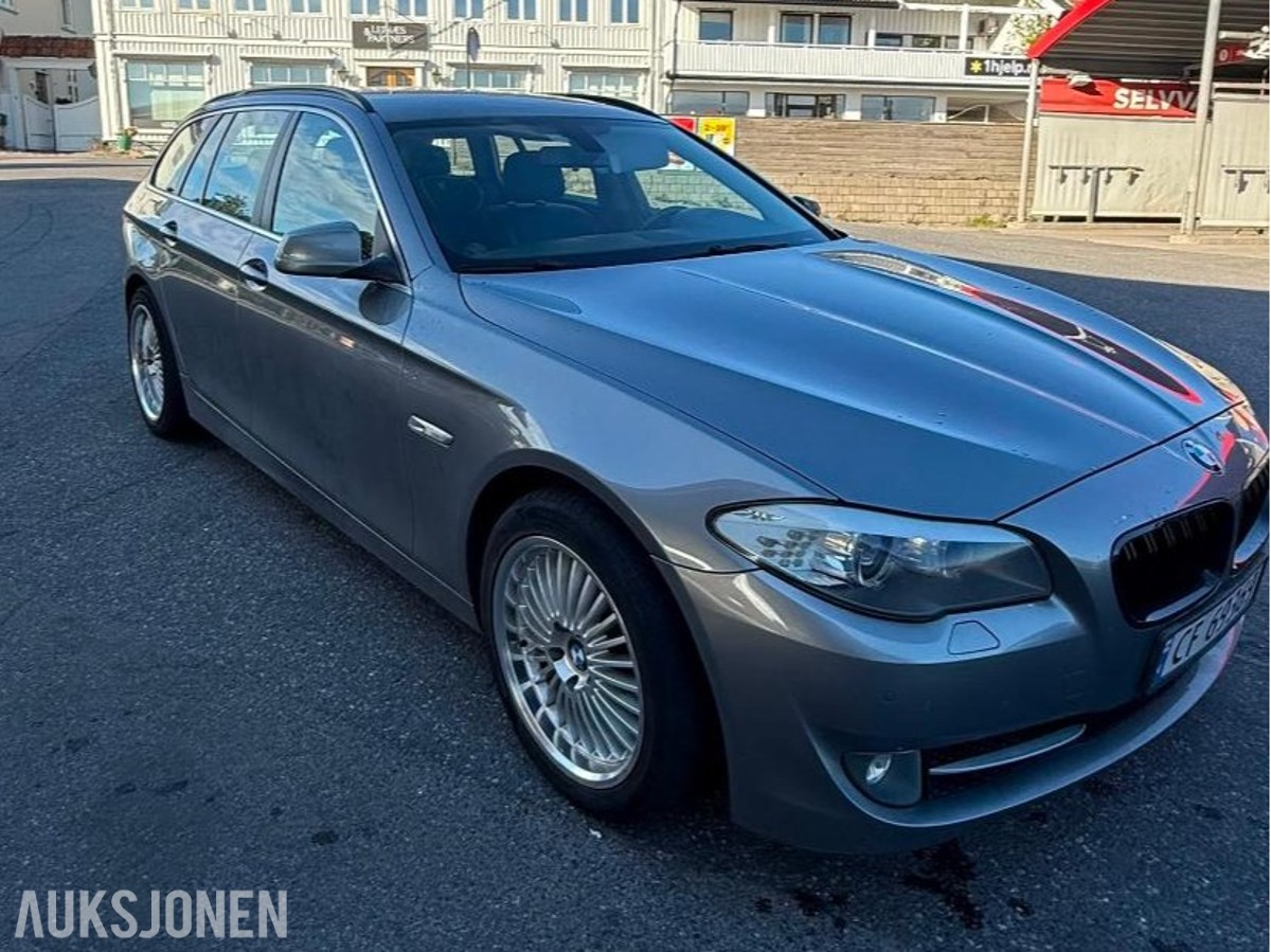2013 BMW 520d Touring 2.0D 163hk Automat Hengerfeste